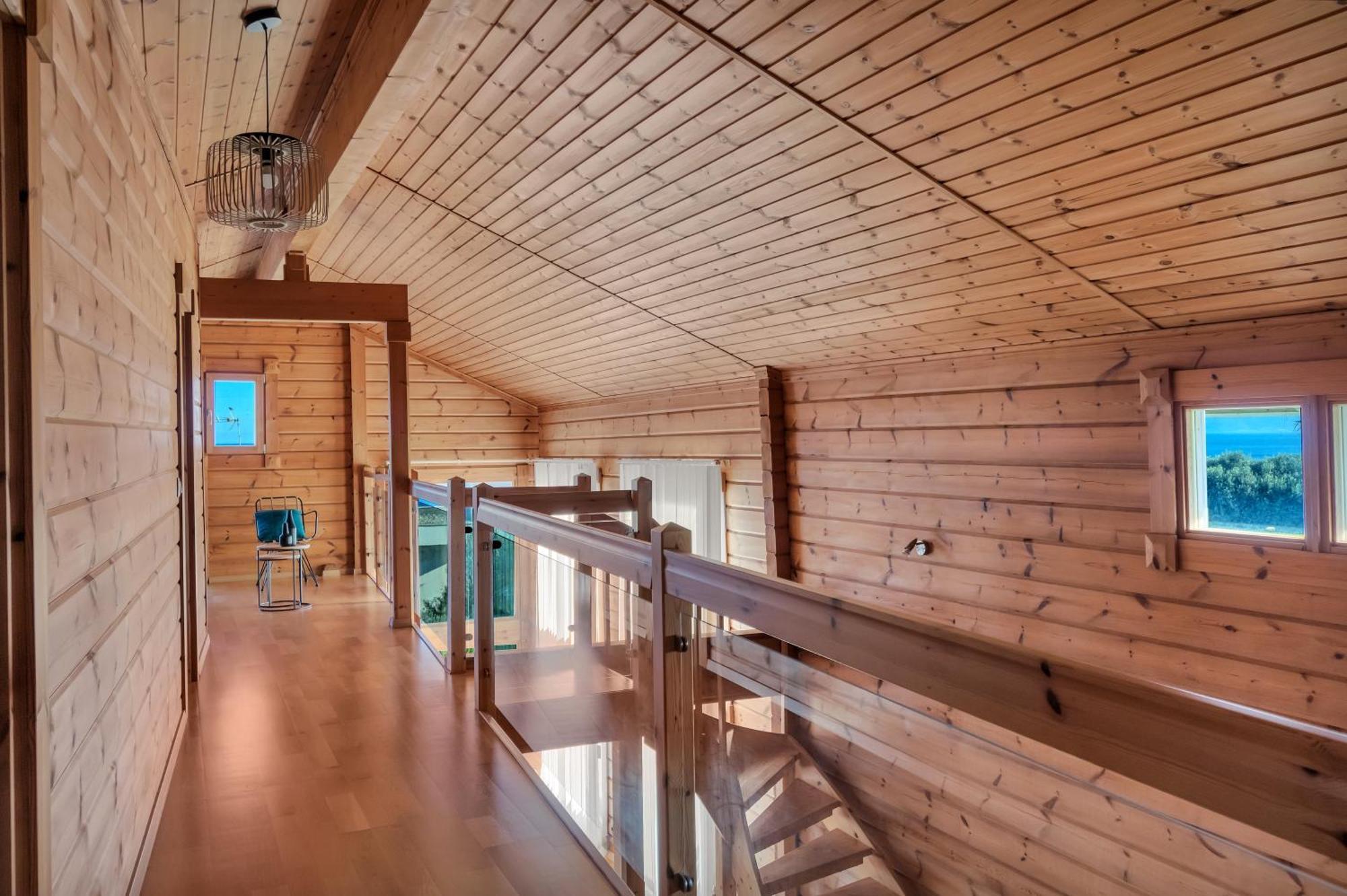 אלגסירס Increible Villa De Madera Con Vistas Al Mar מראה חיצוני תמונה